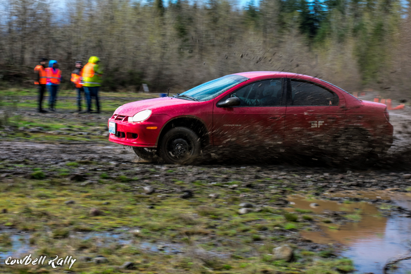 Illustration for article titled Some filthy rallycross Neon Content